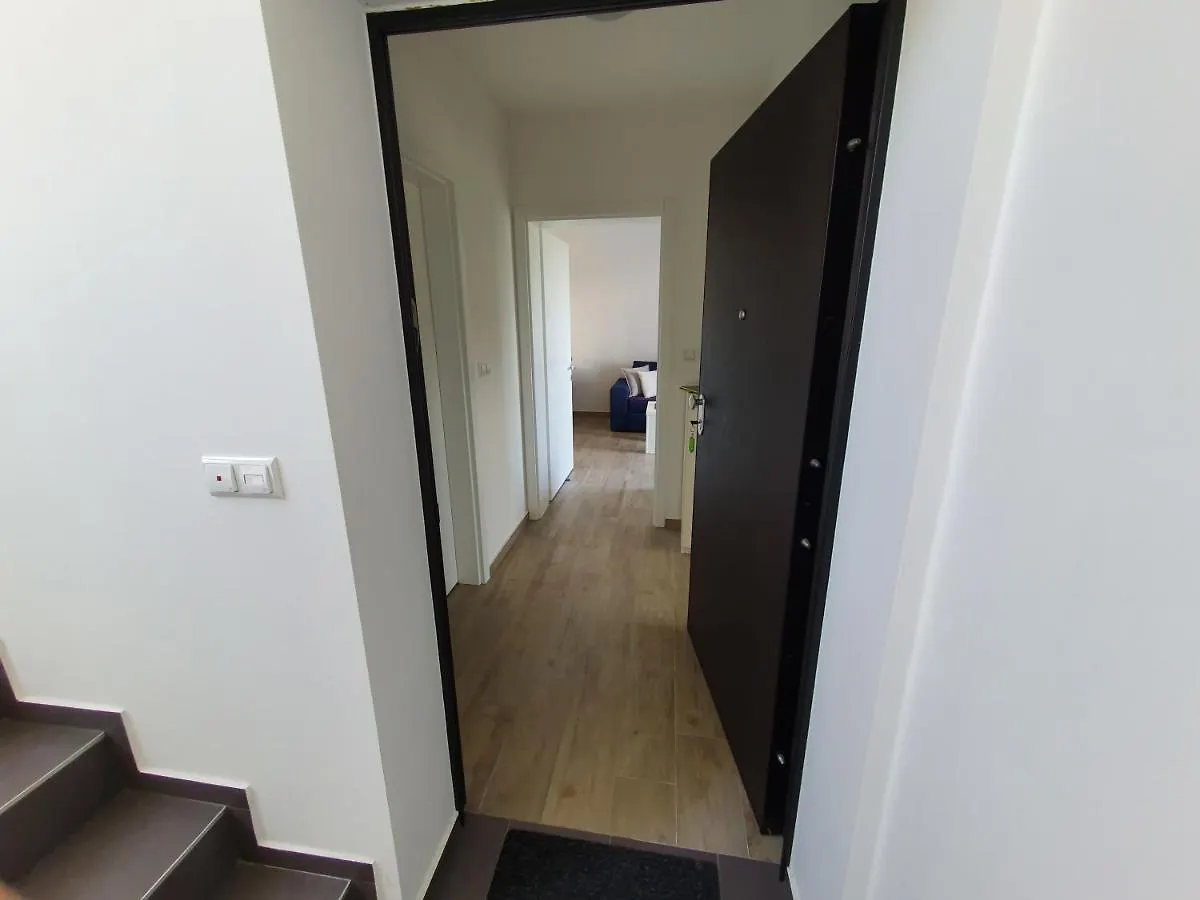 Apartment Deluxe Nin